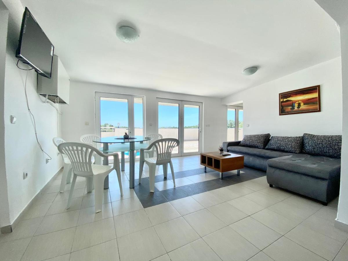 Etna Apartments Ülgün Dış mekan fotoğraf