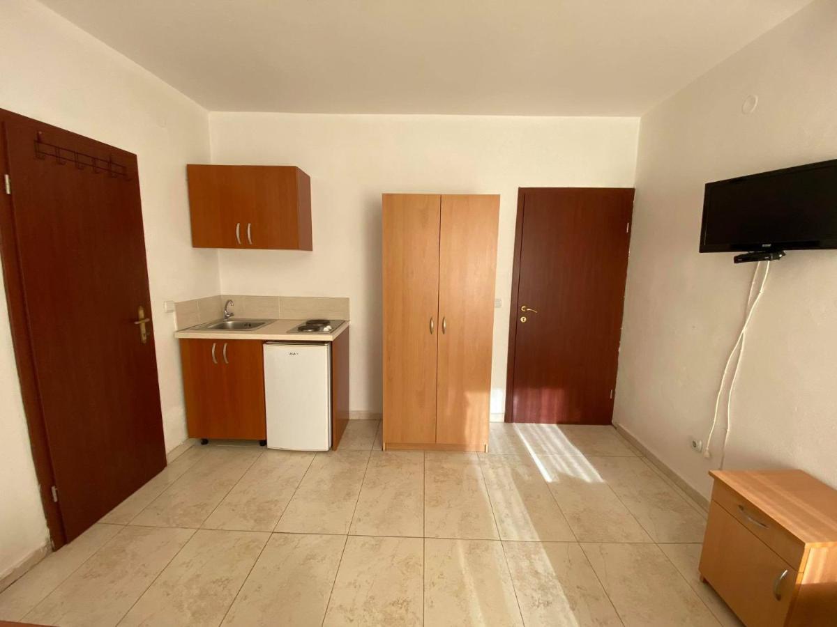 Etna Apartments Ülgün Dış mekan fotoğraf