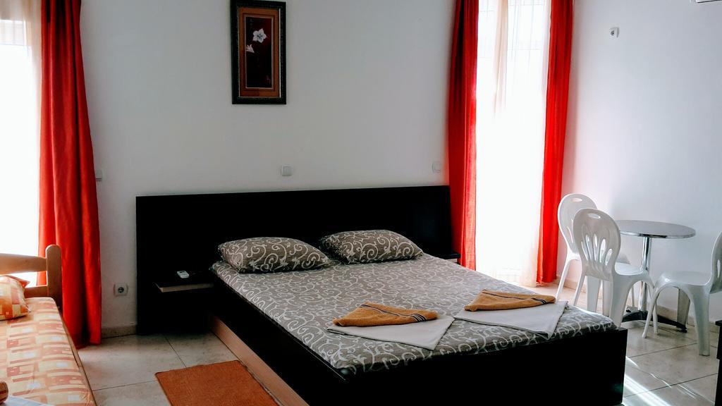 Etna Apartments Ülgün Dış mekan fotoğraf